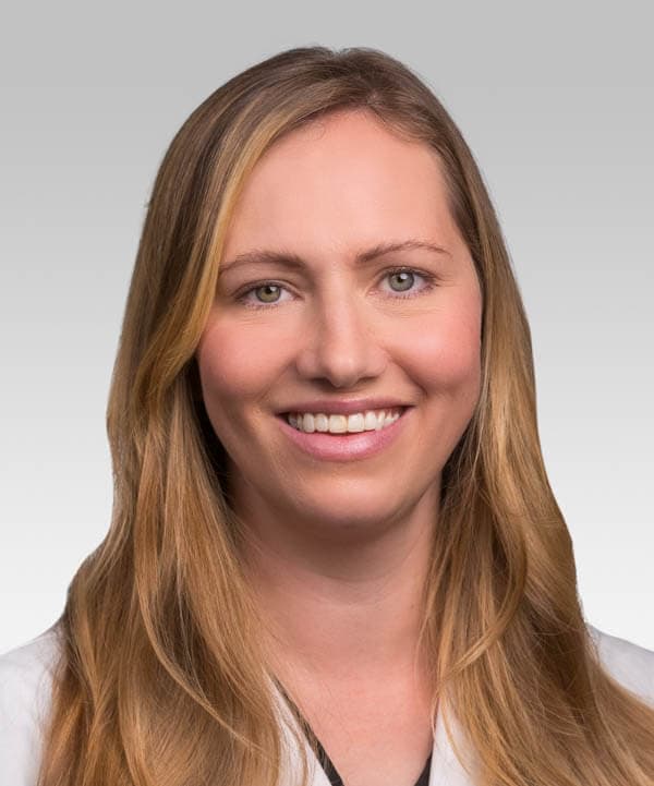 Christina Inman Headshot