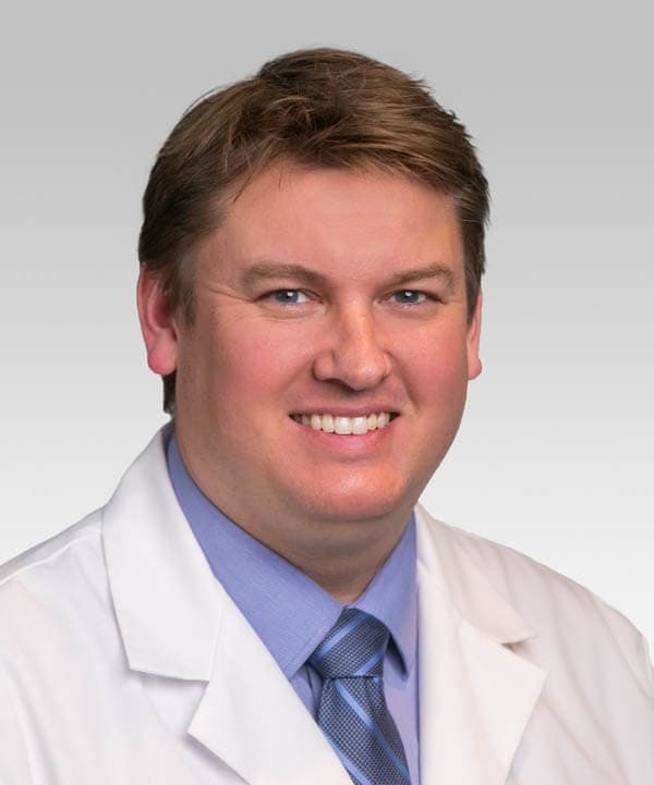Christopher Lillie Headshot