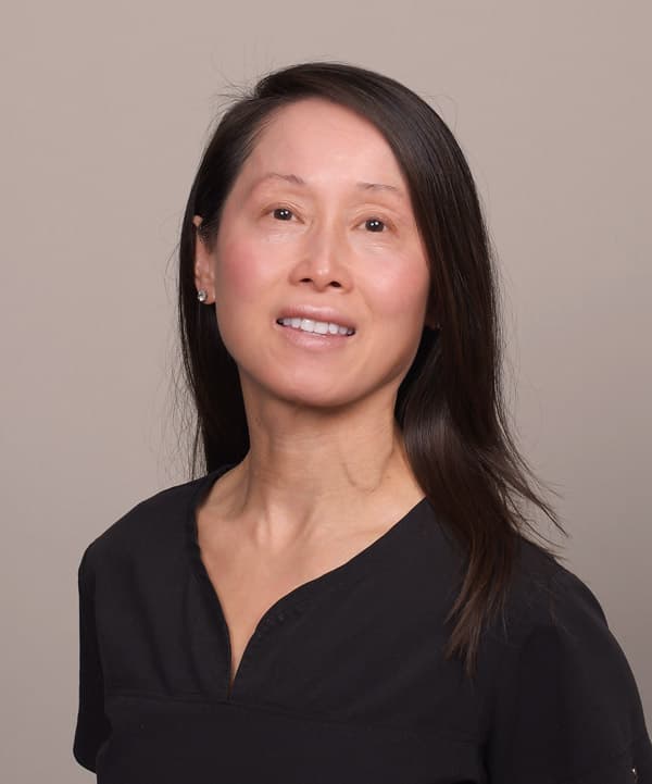 Amelia Wong Headshot
