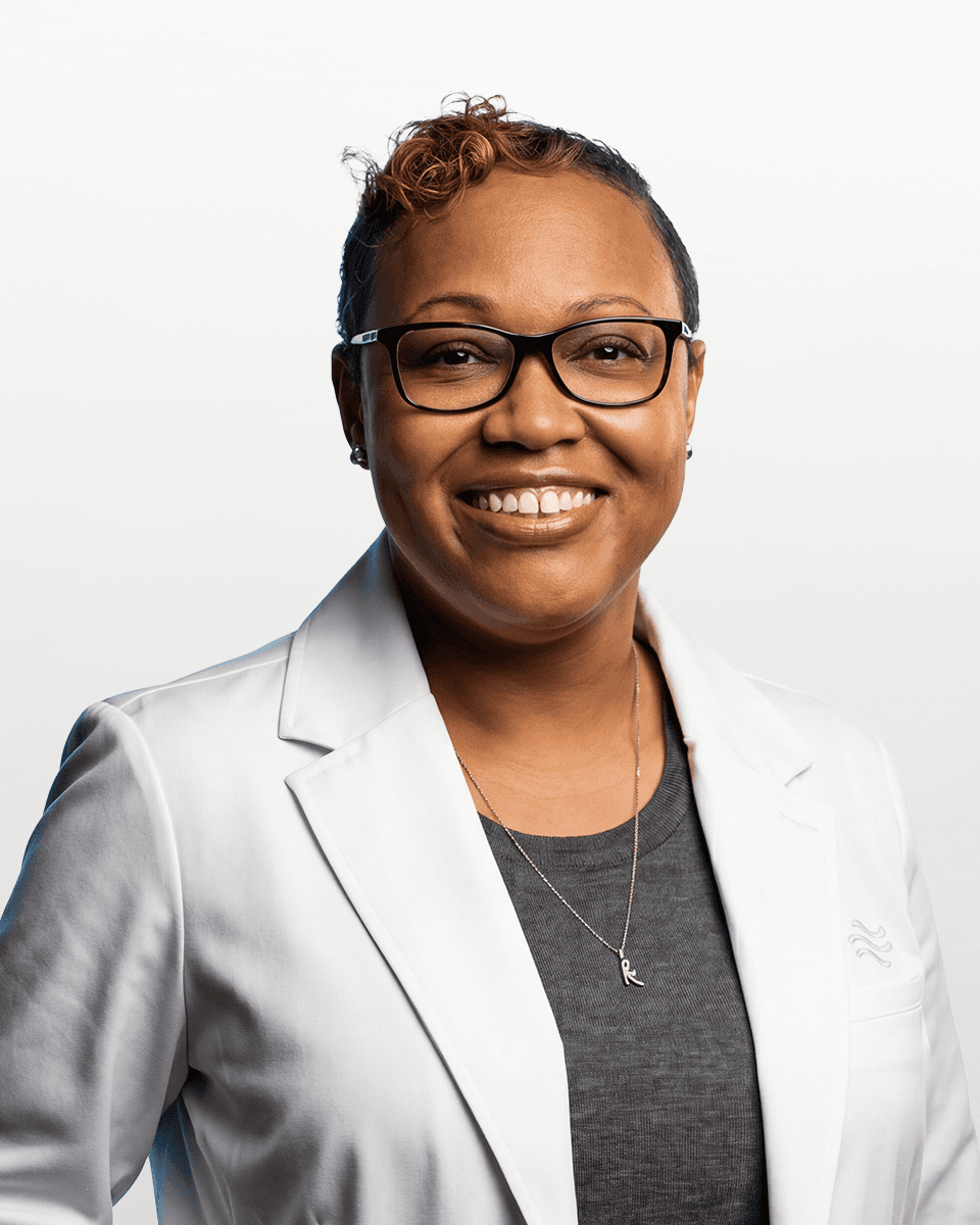 Donna Ward Headshot