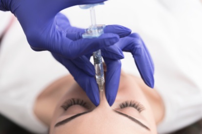 woman-getting-injectables-in-nose